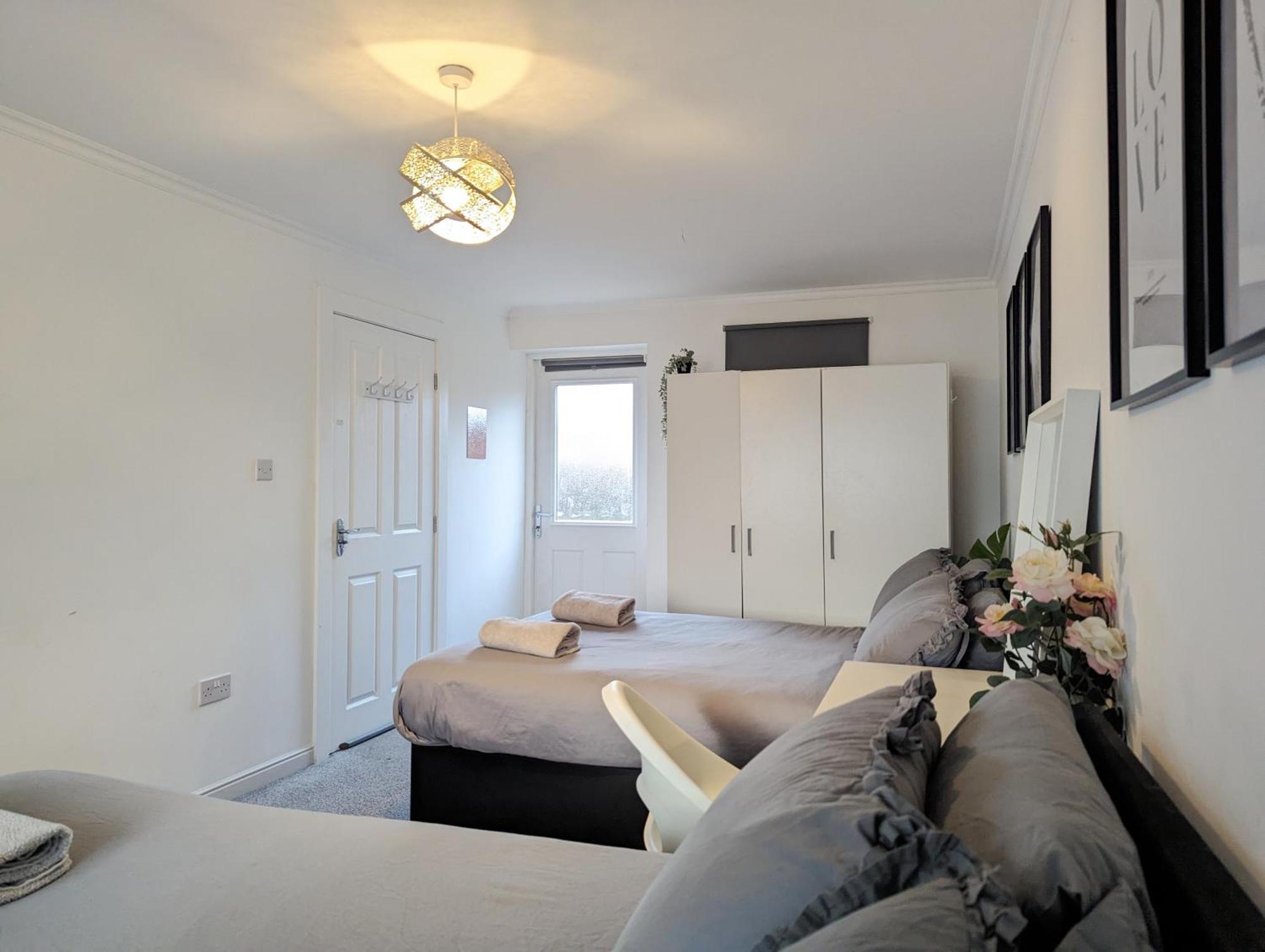 Guest Near Centre & Anfield Free Parki Holiday home